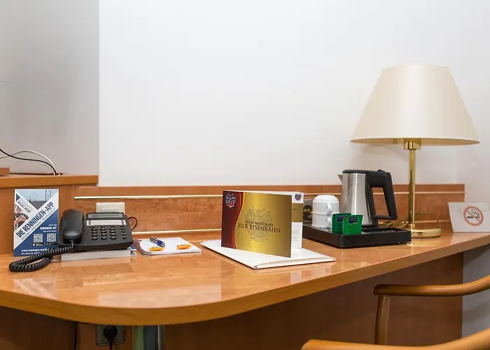 Szálloda Zur Eisenbahn 3*