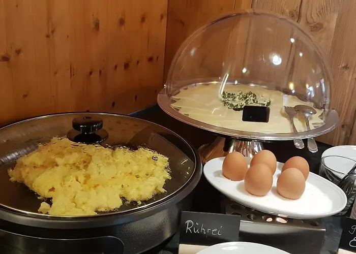 Otel Zur Eisenbahn 3*